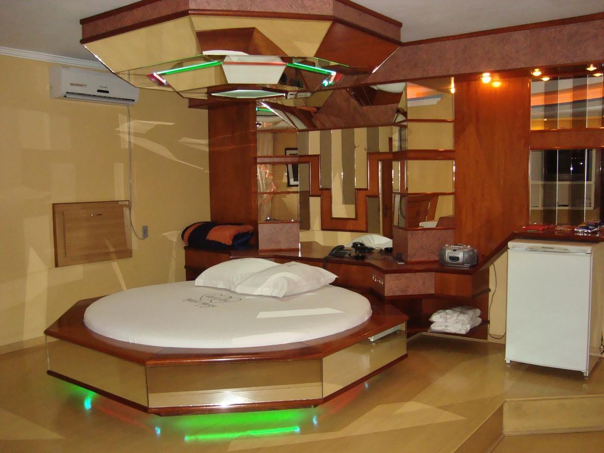 Motel Monza (Adults Only) Farroupilha Esterno foto